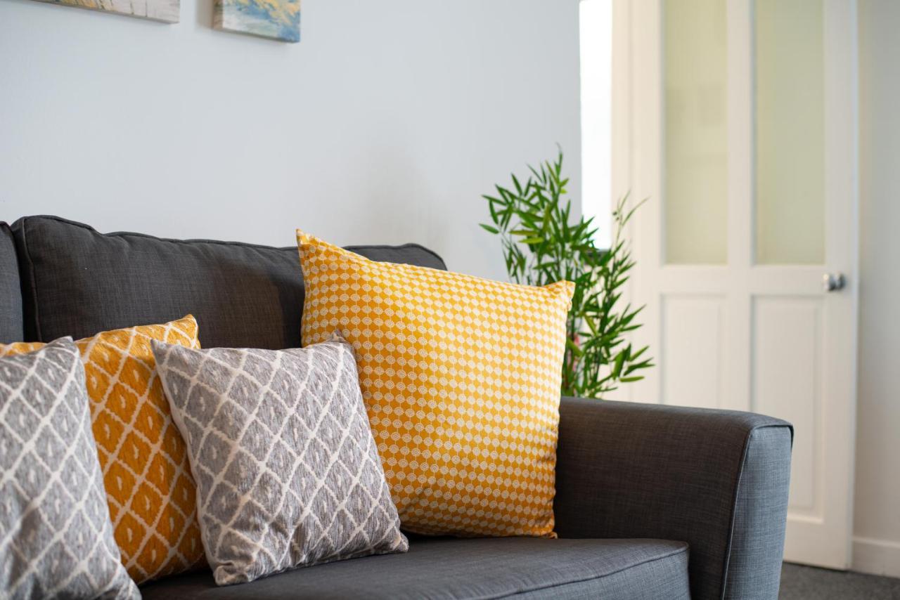Parking, Smart Tv'S In All Rooms, Central Location Swansea Extérieur photo